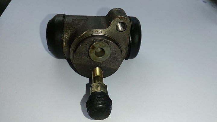 Cilindro freno gm monza. kadett perua. tras./der. 89/ac. - Imagen principal