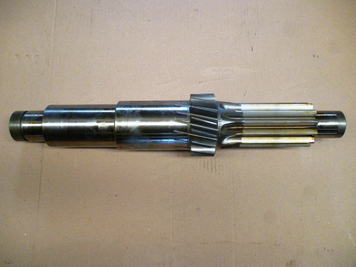 Eje caja cambios inferior 6-90                           ant. 009 - Imagen principal