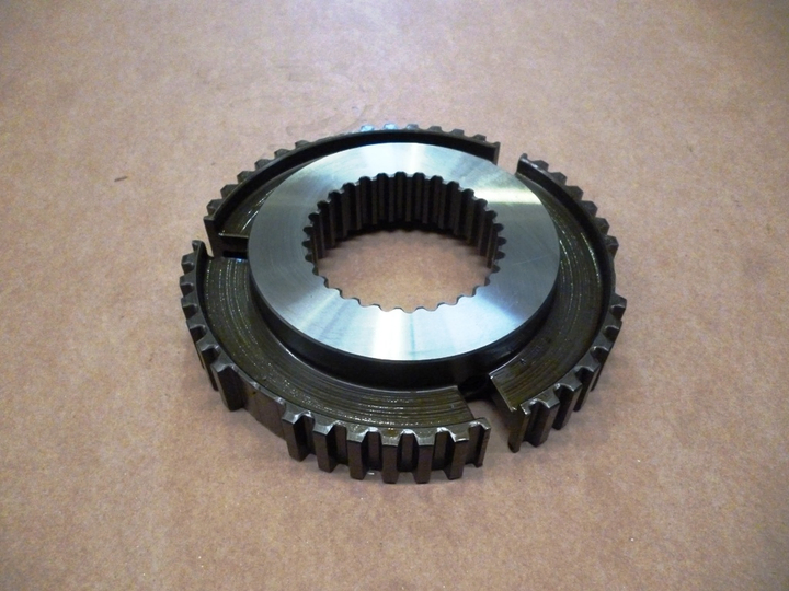 Cuerpo sincronizado cc. 6-80 - Imagen principal