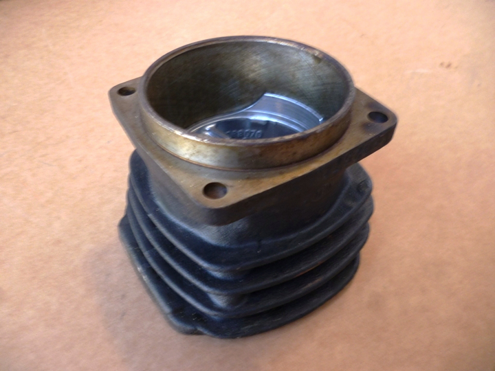 Piston compresor y camisa  ford - Imagen principal