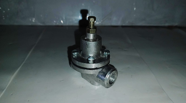 Valvula control pasaje de aire del tanque principal - Imagen principal