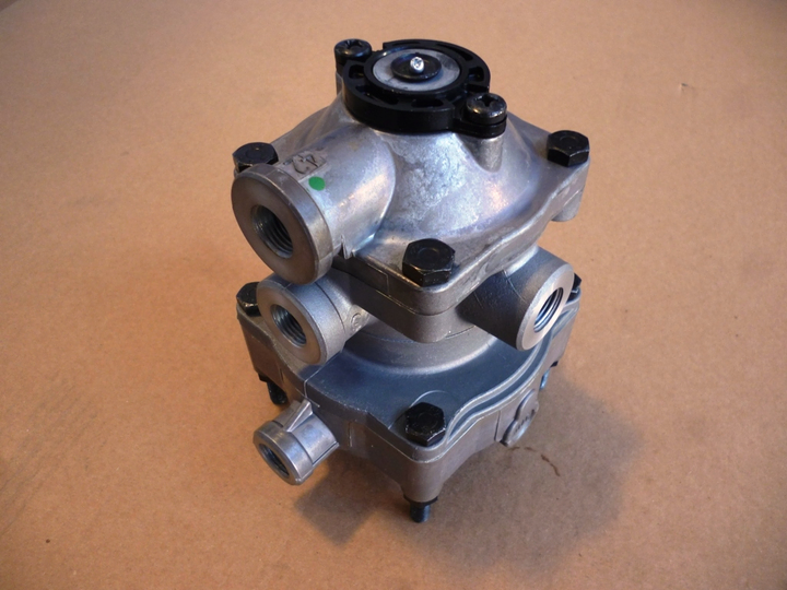 Valvula distribuidora - Imagen principal