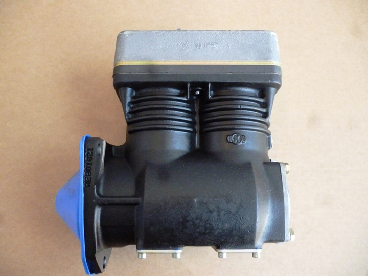 Compresor bi-cilindrico lp4934 600 cc - Imagen principal