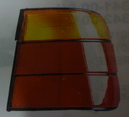 Faro trasero g/barro ambar rojo der - Imagen principal