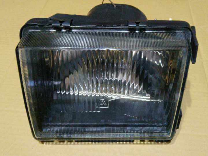 Semioptica izq - Imagen principal