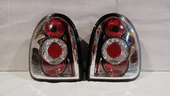 Faro trasero 3 focos fondo cromado 3 ptas. jgo - Imagen principal