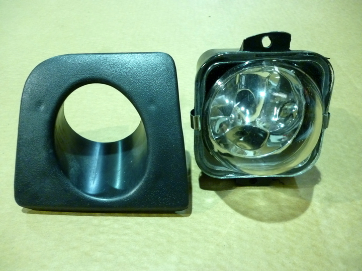 Faro aux/caminero p/golpe cristal redondo t/lupa izq - Imagen principal