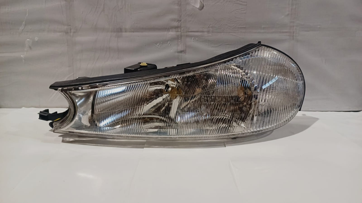 Semioptica izq - Imagen principal