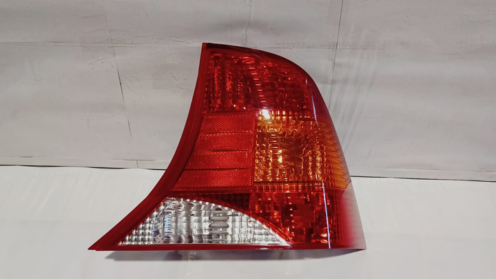 Faro tras tric 4p der - Imagen principal