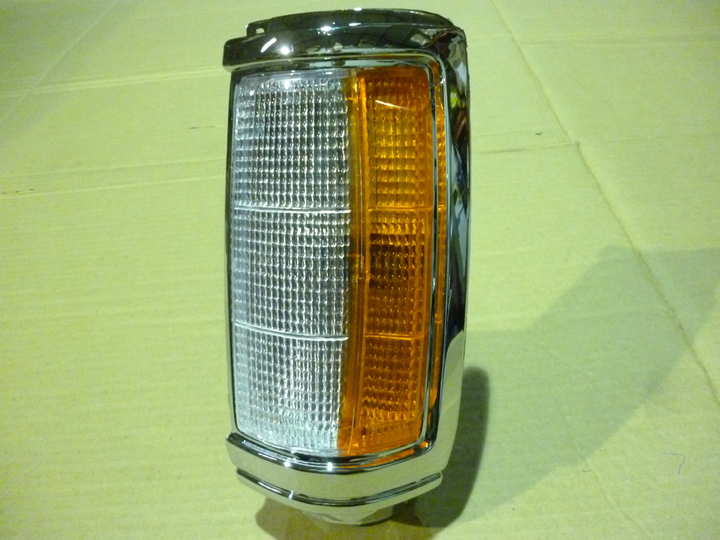 Señalero bicolor m/cromado izq - Imagen principal