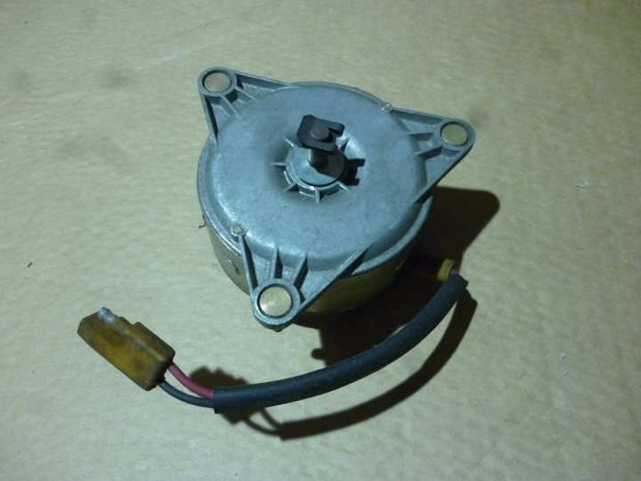 Electroventilador c/ paletas y sop. soplante - Imagen principal