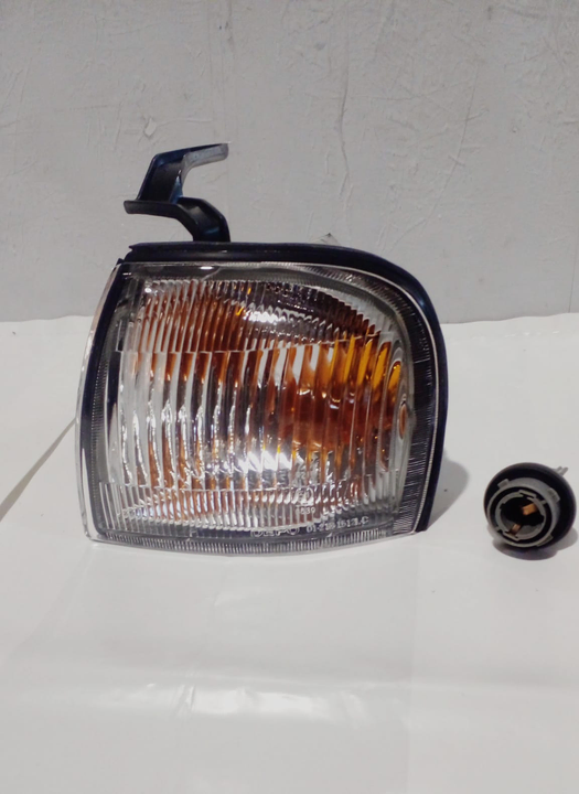 Señalero cristal izq - Imagen principal