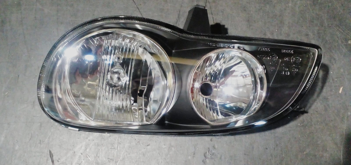 Semioptica d/parabola f/negro izq - Imagen principal