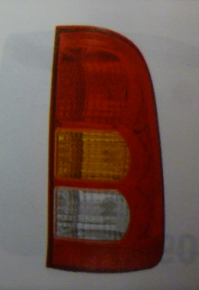 Faro trasero tricolor izq - Imagen principal