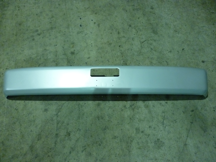 Paragolpe delantero cinza m.benz hpn - Imagen principal