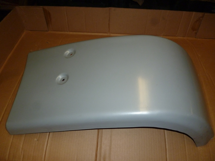 Lateral paragolpe delantero ceniza mb 1620 izq - Imagen principal