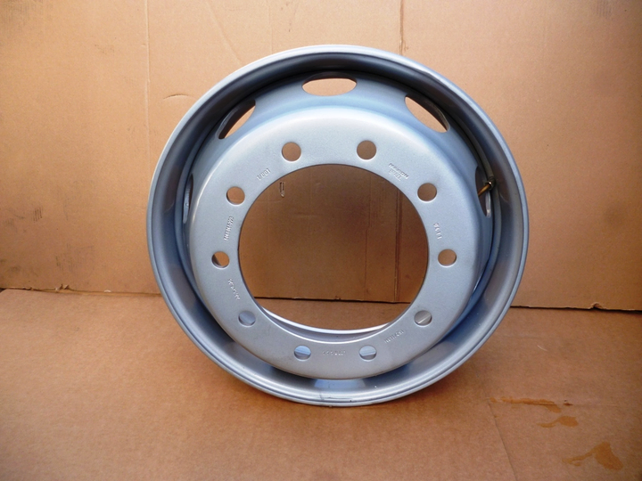 Disco rueda 8.25 x 22.5 remolque c/valvula externa - Imagen principal