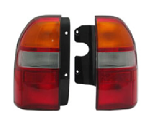 Faro trasero tricolor izq - Imagen principal