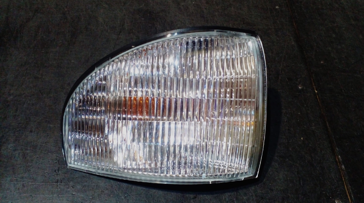 Señalero cristal der - Imagen principal