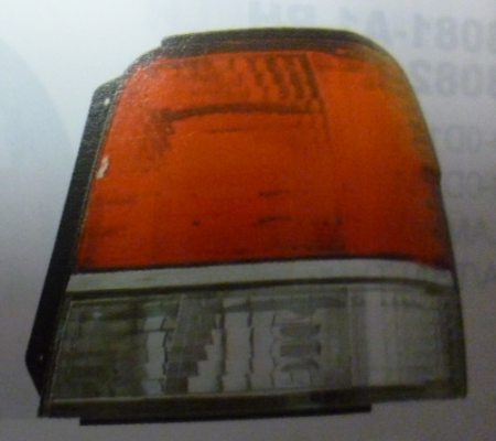 Faro trasero cristal rojo der - Imagen principal