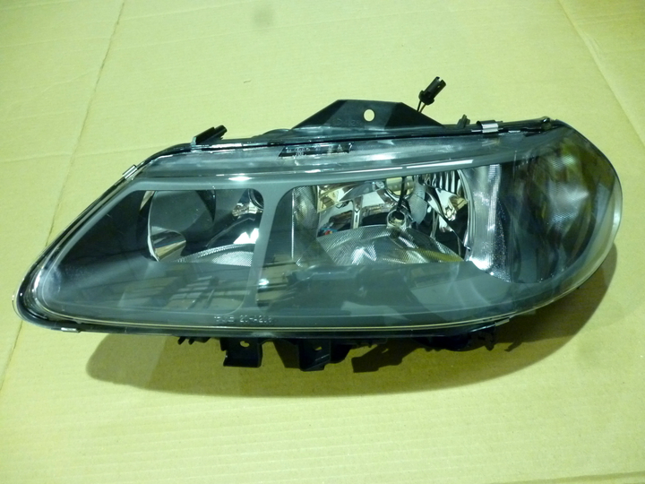 Semioptica c/señ. cristal h7 m/electrico izq - Imagen principal