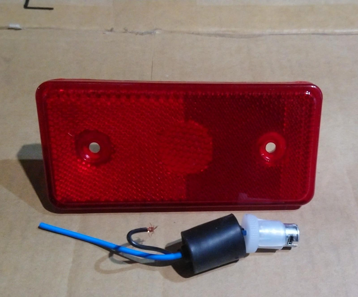 Faro lateral rectang. rojo retroreflector completo c/p/l i/d - Imagen principal