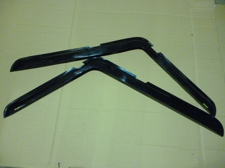 Gotero puerta (jgo) policarbonato fume en "l" - Imagen principal