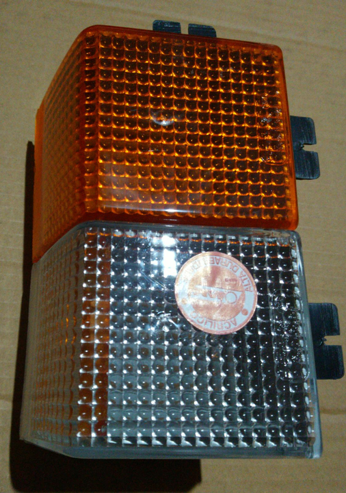 Señalero ambar cristal completo der - Imagen principal