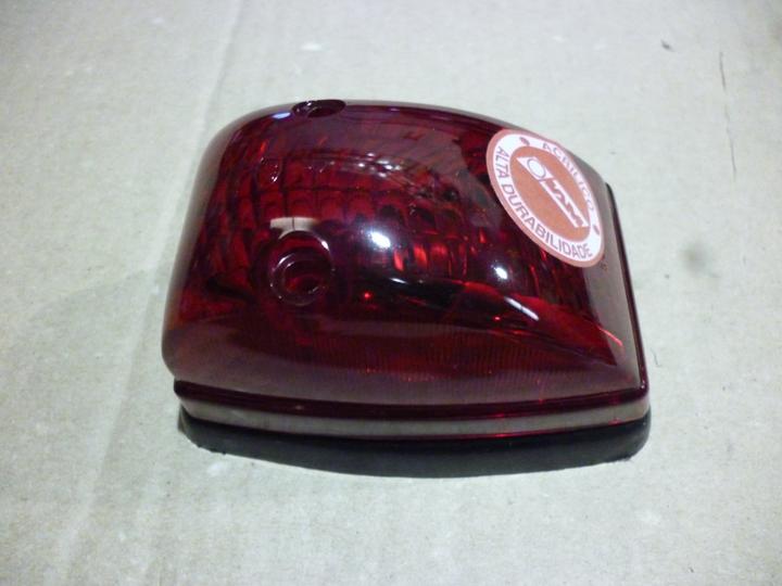 Faro techo cabina rojo tortuga 1 polo i/d - Imagen principal