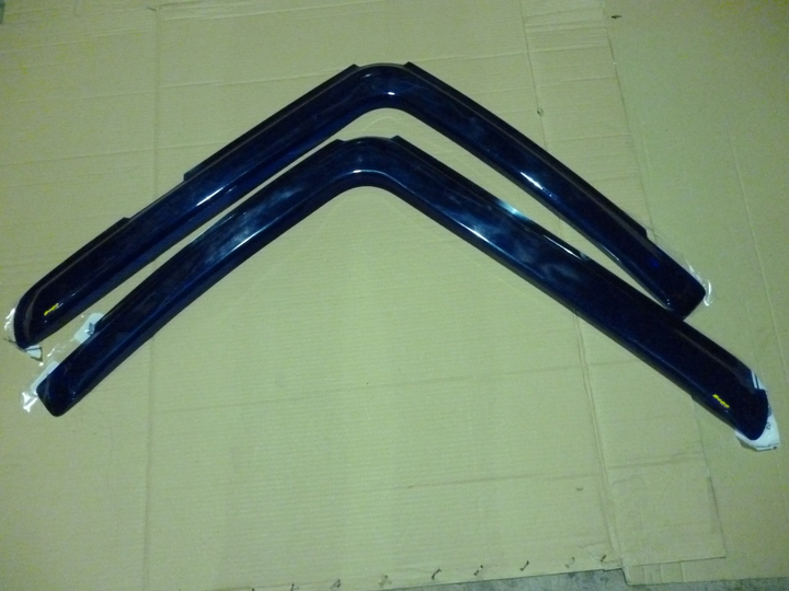 Gotero puerta (jgo) policarbonato azul mb 1938-atego-axor - Imagen principal