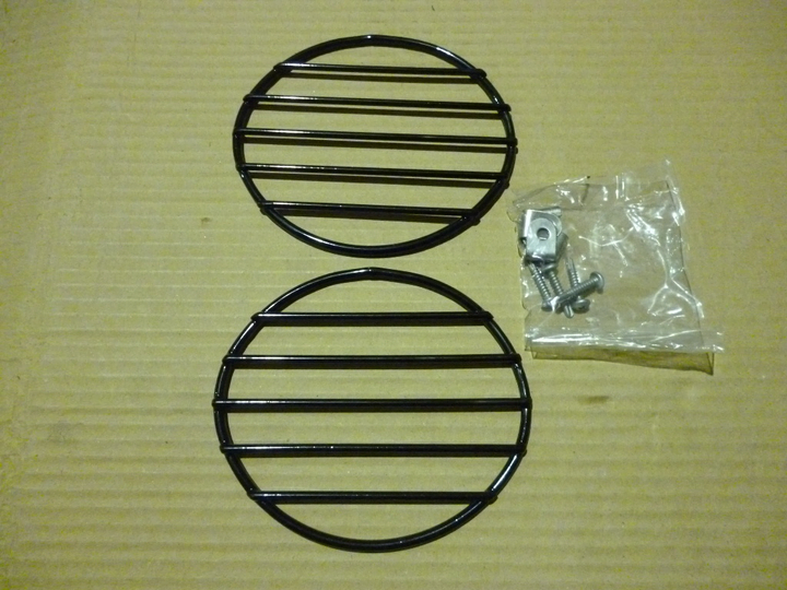 Cubre farol (jgo) auxiliar negro vw constellation - Imagen principal