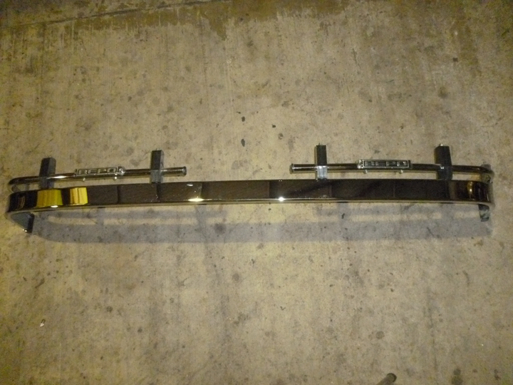 Defensa de paragolpe simple cromada mb-1114 - Imagen principal