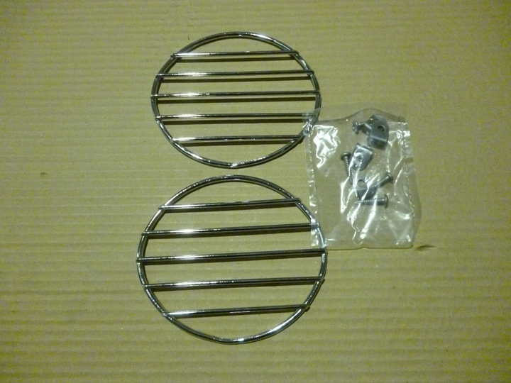 Cubre farol (jgo) auxiliar cromado vw constellation - Imagen principal