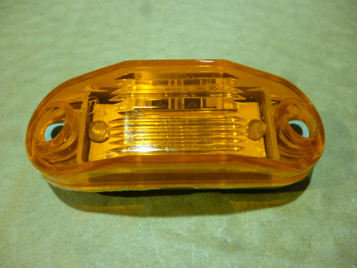 Faro delimitador ambar led 24v base chata i/d - Imagen principal