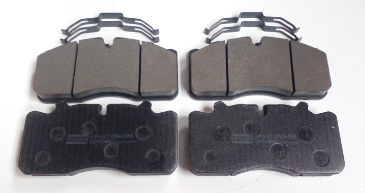 Pastillas freno delantera y trasera - Imagen principal