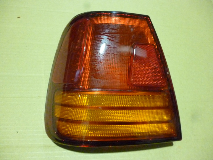 Faro trasero ambar rojo 4 ptas. izq - Imagen principal