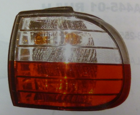 Faro trasero cristal rojo exterior der - Imagen principal