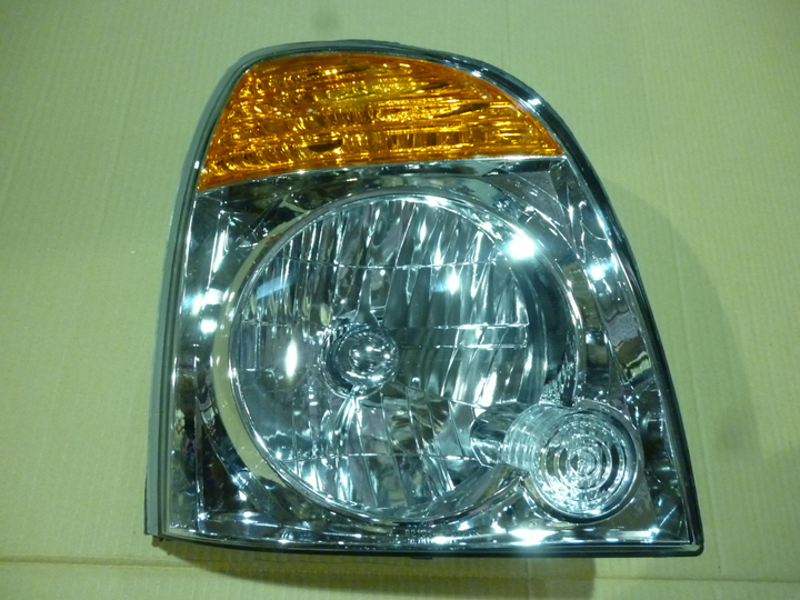 Semioptica c/señ. ambar h4 der - Imagen principal