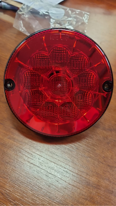 Faro trasero posicion rojo 10 led 12v 125mm i/d - Vista 3