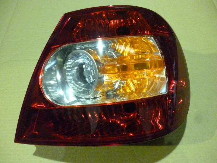 Faro tras tric siena fire der - Imagen principal