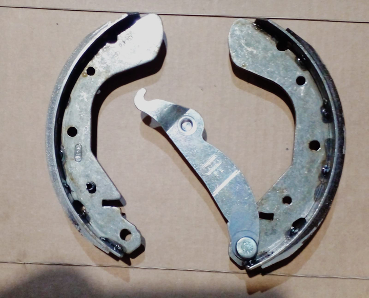 Patin freno tras. izq - Imagen principal