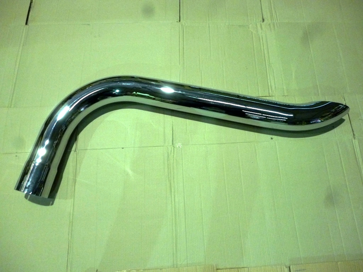 Colita escape curvo 4" largo 1.95m - Imagen principal