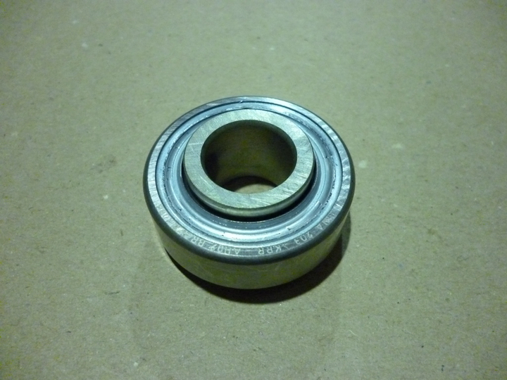 Ruleman de bolas - Imagen principal