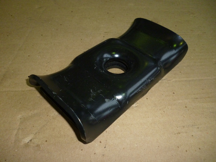 Separador de abrazadera elastico (chato) susp.randon - Imagen principal