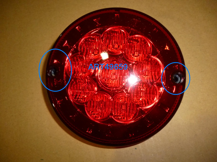 Faro trasero rojo led 24v 2 tornillos i/d - Imagen principal