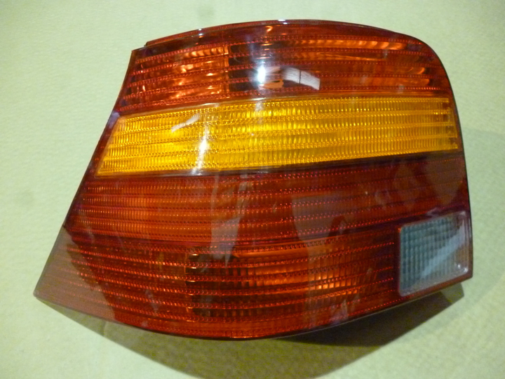 Faro trasero izq - Imagen principal