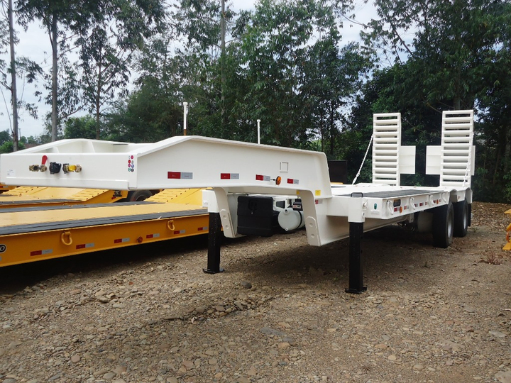 Semi cargatodo 2e desplazados c/abs y rss - Imagen principal