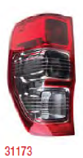 Faro trasero bicolor cromado der - Imagen principal