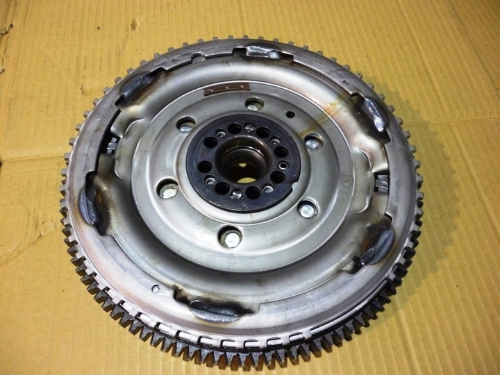 Volante bi masa - Imagen principal