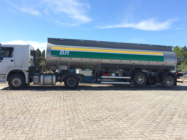 Semirremolque cisterna 34000 lt 1+1 ejes neum ebs sdysn d.ext - Imagen principal